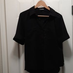 Black short sleeve cuff shirt